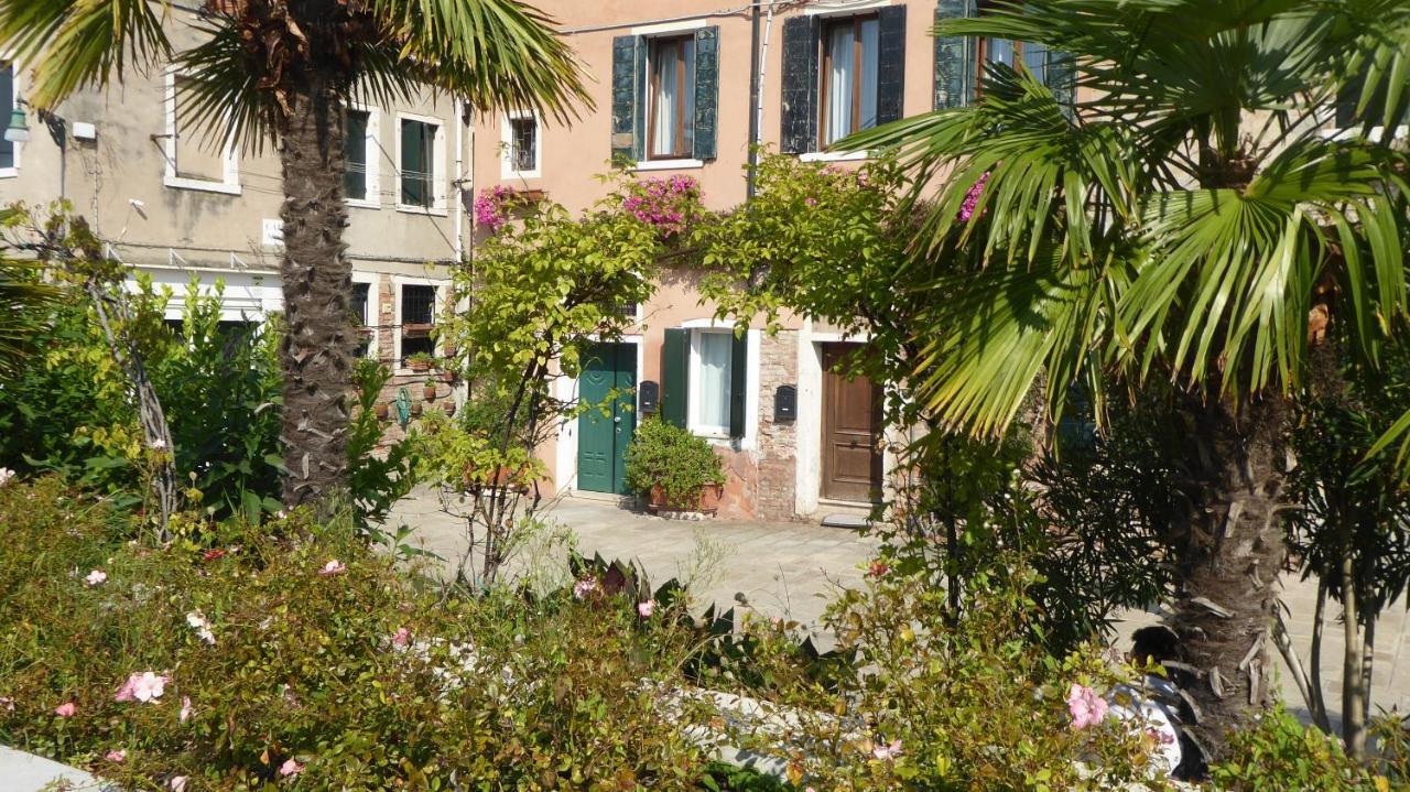 Sestiere Dorsoduro, A Due Passi Da Zattere Apartman Velence Kültér fotó